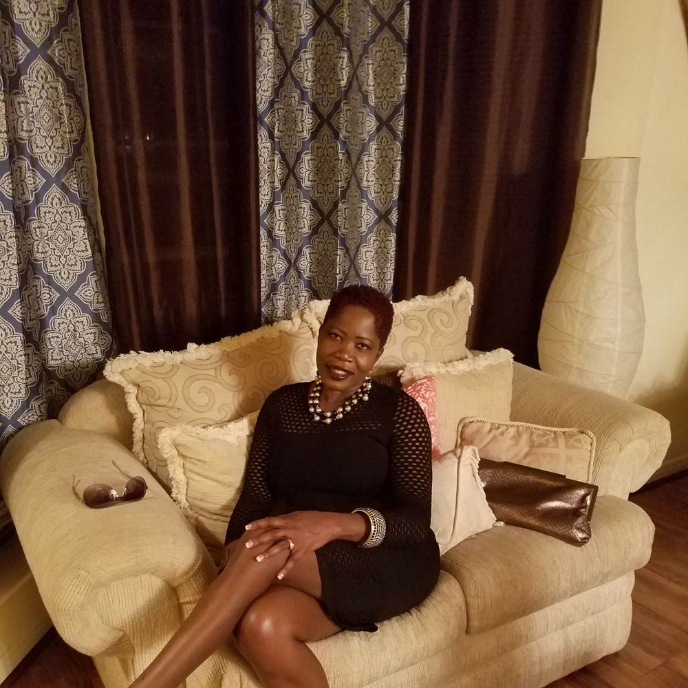 Meet your Posher, Ernestine